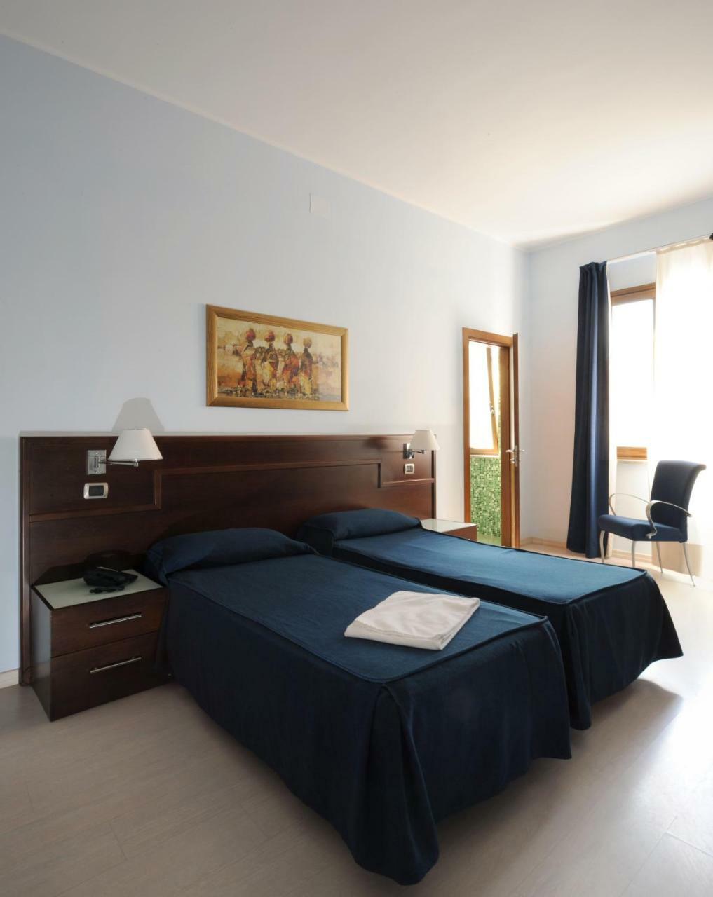 Panorama Hotel 4*