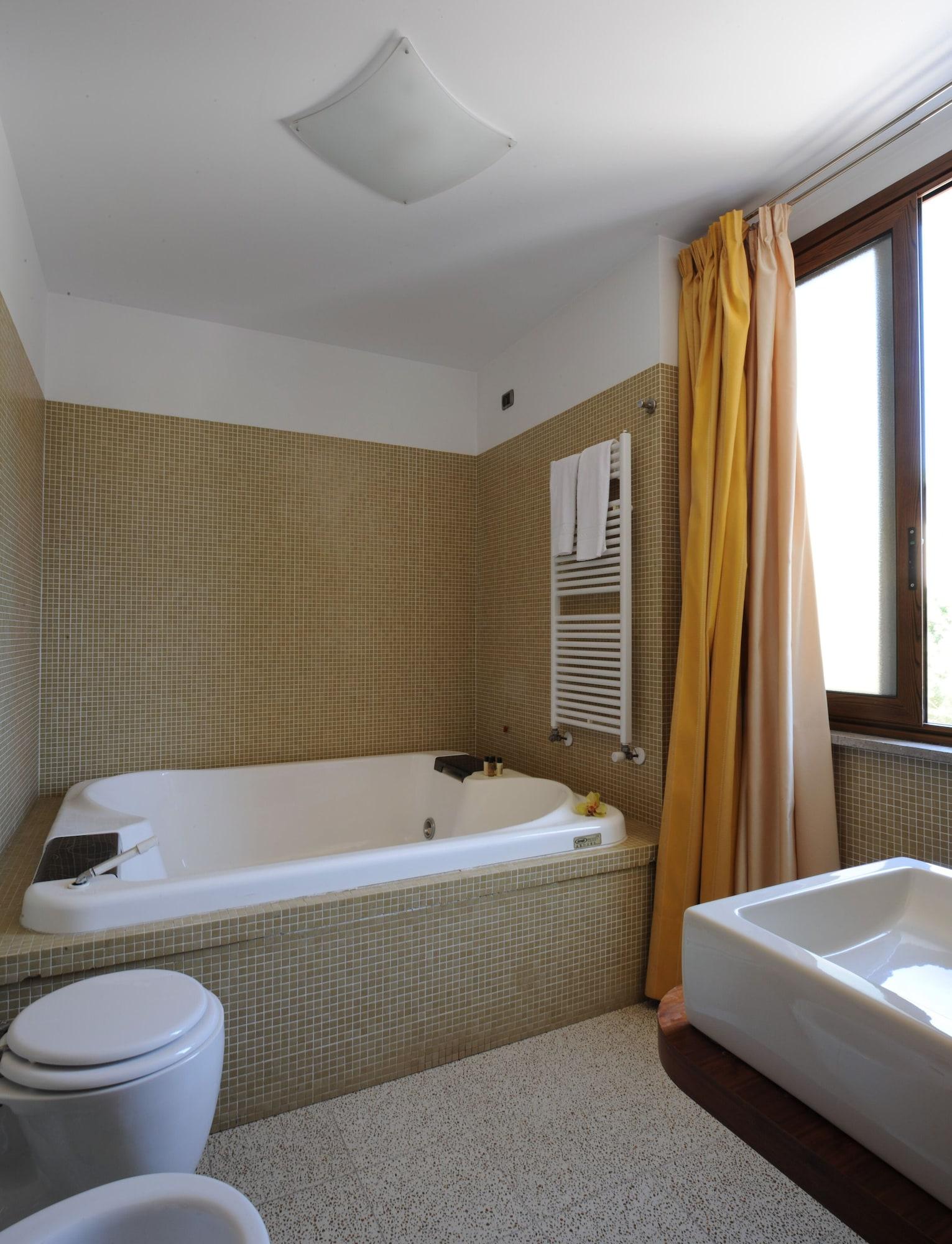 Panorama Hotel 4*